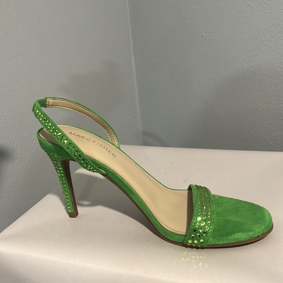 New Marc Fisher Betila Rhinestone Embellished Green Slingback Sandal Heels - Picture 11 of 12